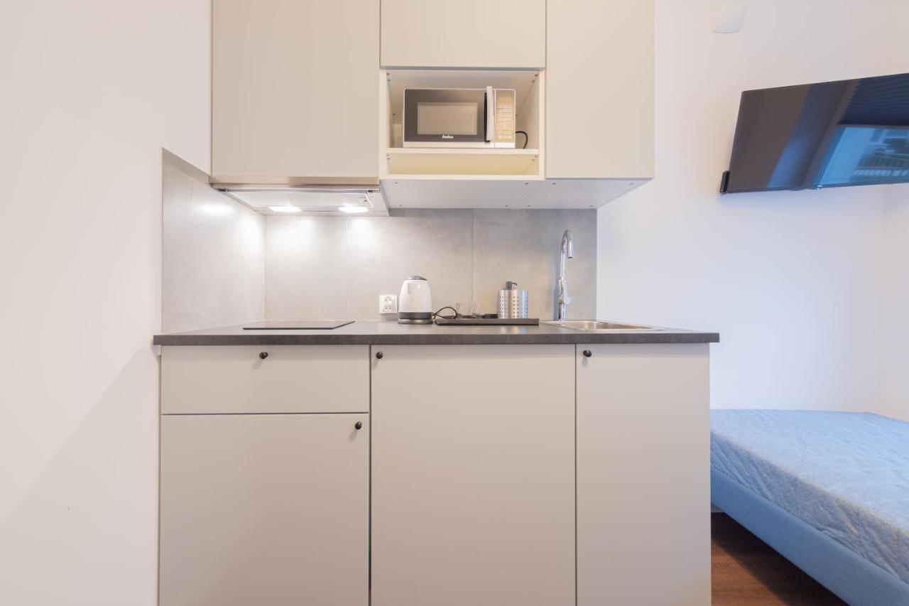 Tinyrooms Катовице Экстерьер фото